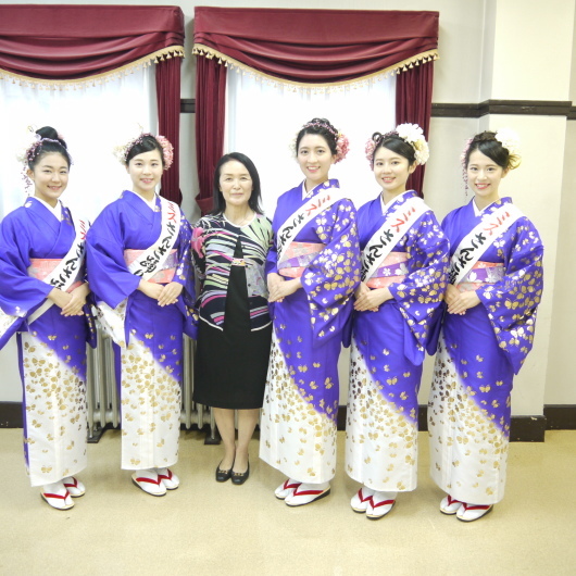 盛岡さんさ踊り・思いを込めてミスさんさ髪飾り今年も制作いたしました_a0123133_11422307.jpg