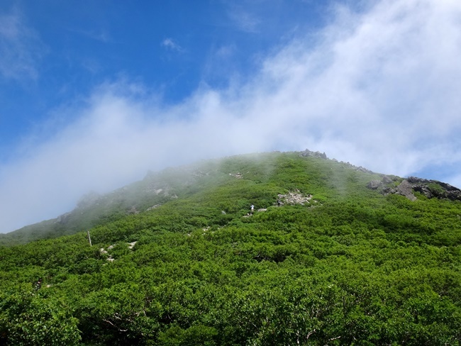 初めての岩木山 山頂_a0136293_17215973.jpg