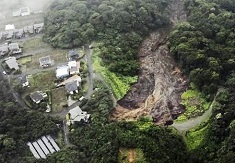 2021年７月３日に発生した熱海･伊豆山地区での土石流   （２６）_f0197754_00021333.jpg