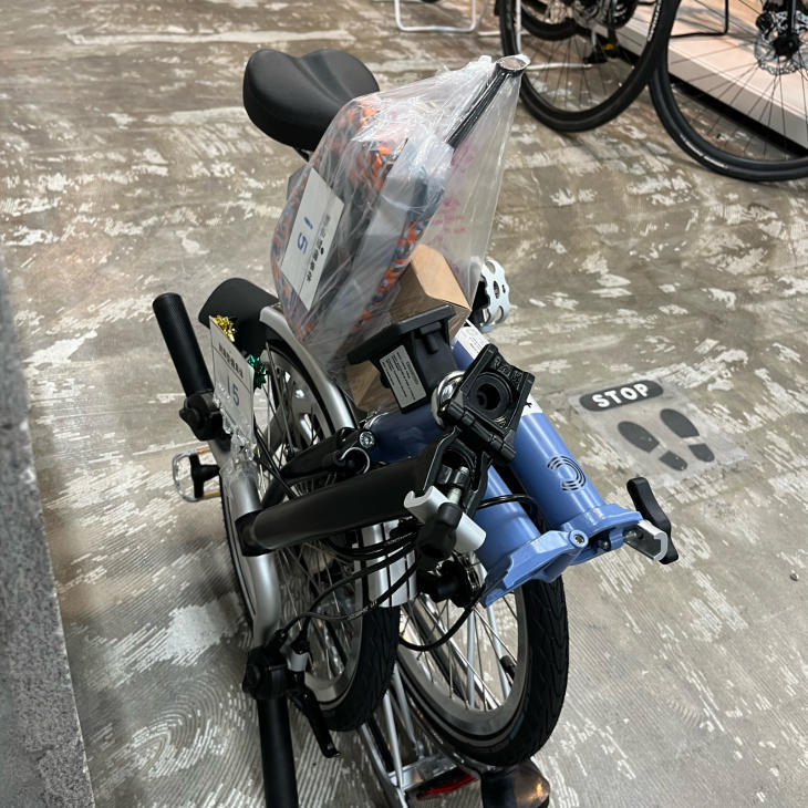 【BROMPTON】今だけフロントバッグプレゼント中!_d0197762_19325328.jpg