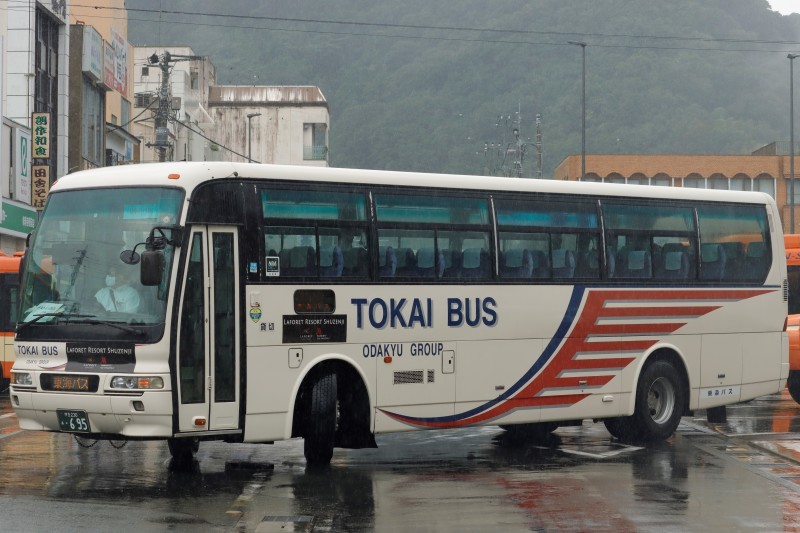 東海バス 695号車【× 除籍】 : えふのでーたべーす