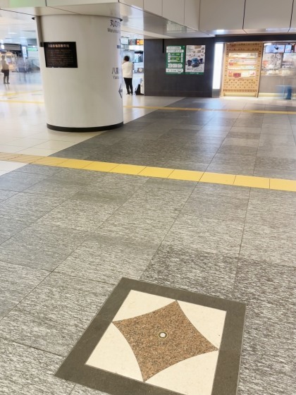 東京駅、二つの襲撃現場_e0045768_19453868.jpg