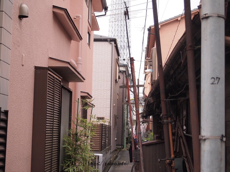 外構リフォーム工事の近隣の眺めは東京スカイツリーでした。_a0214329_13575251.jpg