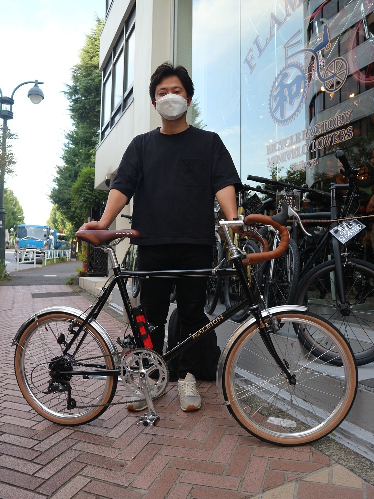8月11日 渋谷 原宿 の自転車屋 FLAME bike前です_e0188759_18002014.jpg