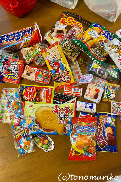 駄菓子屋ワンダーランドで大興奮！_c0024345_11165943.jpg