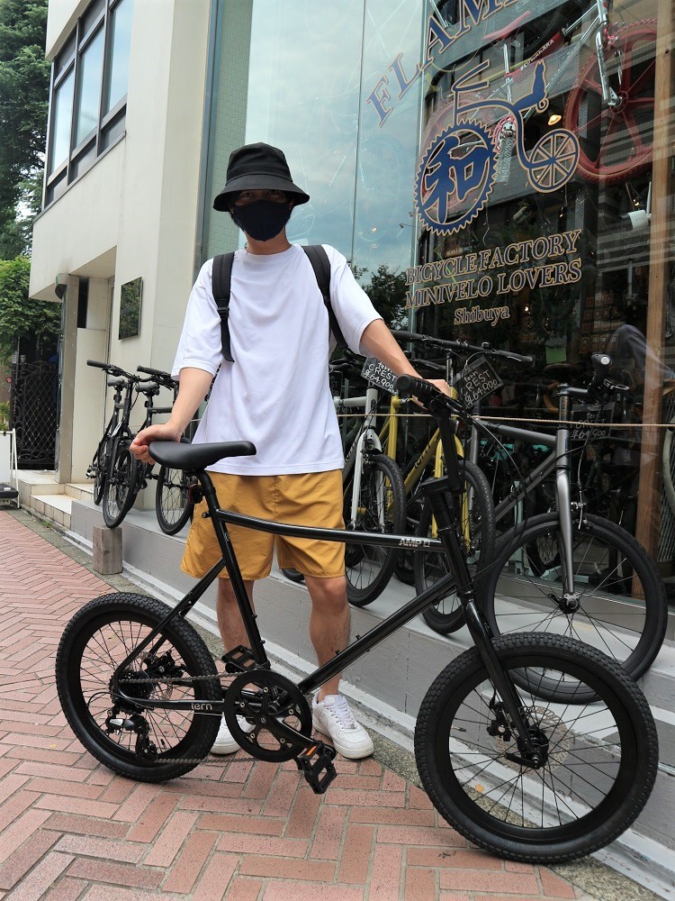 8月14日 渋谷 原宿 の自転車屋 FLAME bike前です_e0188759_18073998.jpg