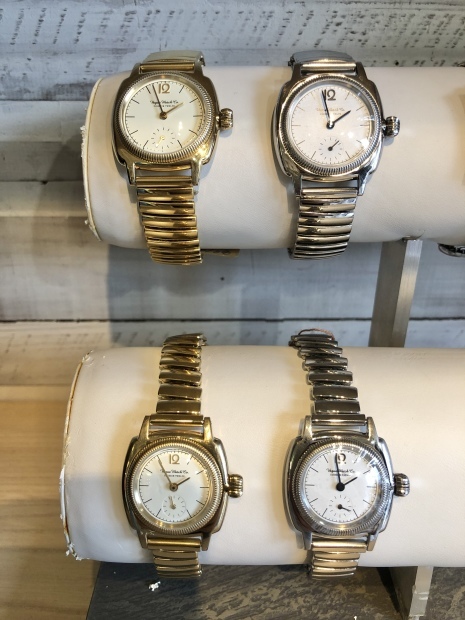 新登場　ヨシダトレードカンパニーのオリジナル時計ブランド 「VAGUE WATCH Co. （ ヴァーグウォッチカンパニー ）」入荷です。_c0204280_16194949.jpg