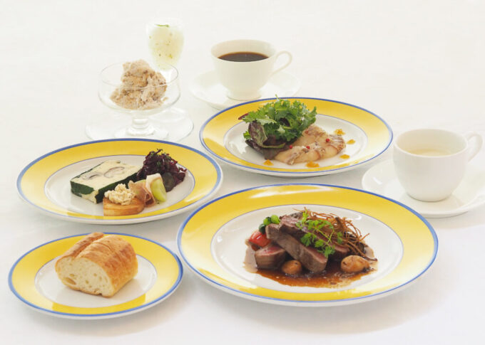 カフェより】モネのナイトキャンバス限定ディナー開催します
