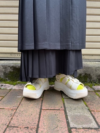 iki トロピカルワッシャープリーツコラー ジュスカート iki】トロピカルワッシャープリーツコラージュスカート - メルカリ