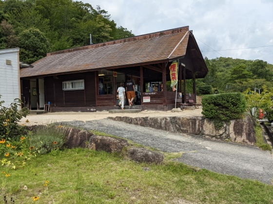 ゆく河の流れは絶えずして~しかももとの水にあらず~~~_e0036217_13424890.jpg