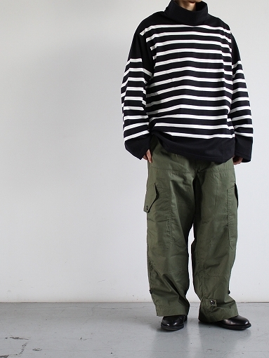 OLDMAN\'S TAILOR OVER CARGO PANTS / KHAKI (MENS)_b0139281_16443656.jpg