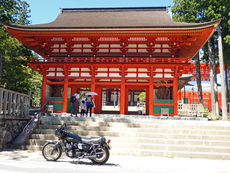 XS1100S 9 高野山 壇上伽藍 R371紀見峠 : 小生の備忘録