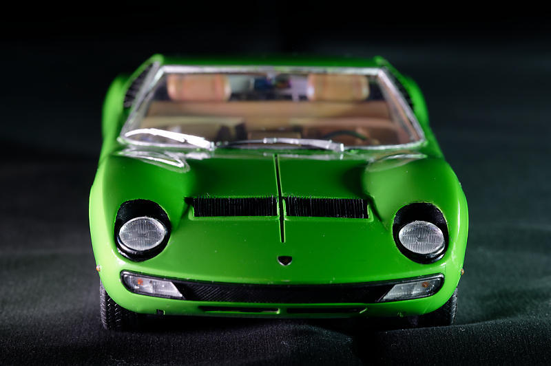 プラモデル製作日誌～！ ランボルギーニ・ミウラ : デジタルな