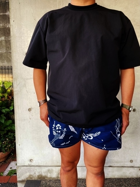 FREE WATERS California 新しい「ビーサン」!? & 店長STYLE ★★_d0152280_03145743.jpeg