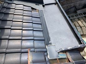 甲府市 銀黒の屋根 其の三_b0242734_07221775.jpg