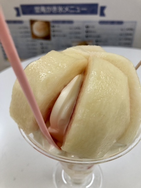 【八百屋コウタの桃パフェ】_b0009849_14063794.jpeg