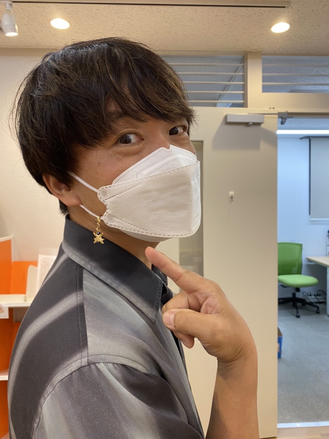 「マスクを可愛くしなくてもいいんじゃね？」_a0163623_22010081.jpg