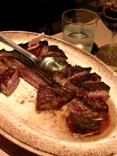 Peter Luger Steak House Tokyo_b0145846_14120076.jpeg