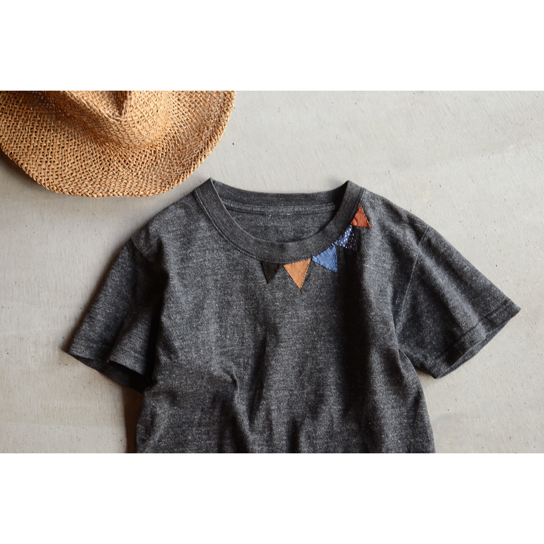 はぎれパッチワークで子ども服を繕う。_d0227246_16462225.jpg