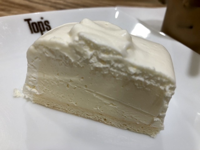 【トップス&キーズカフェでカレーとチーズケーキ】_b0009849_13265171.jpeg