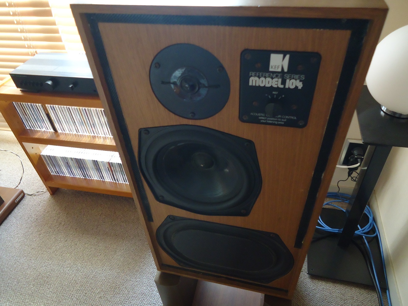 KEF Model 104その1 : シンプルに生きる