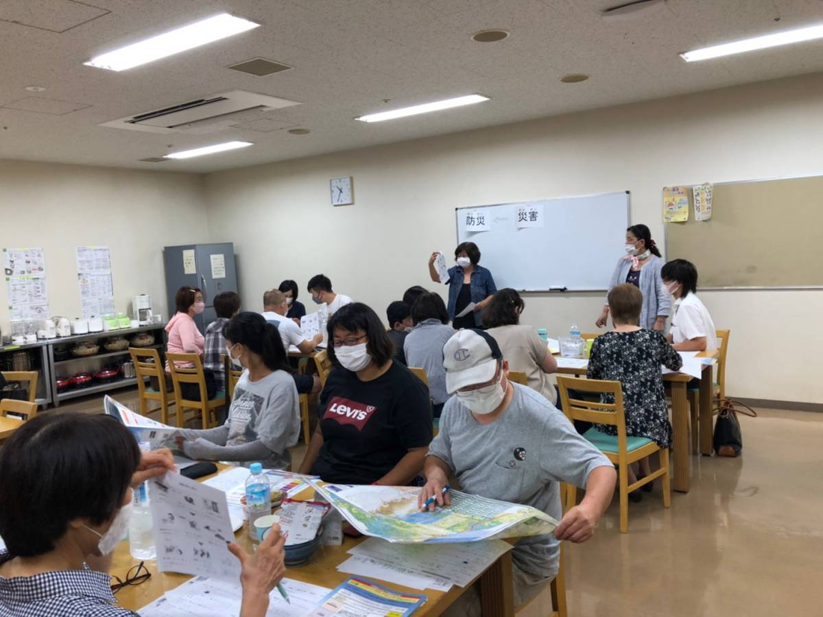 防災についてみんなで学びました! 火曜朝教室_e0175020_08512941.jpg