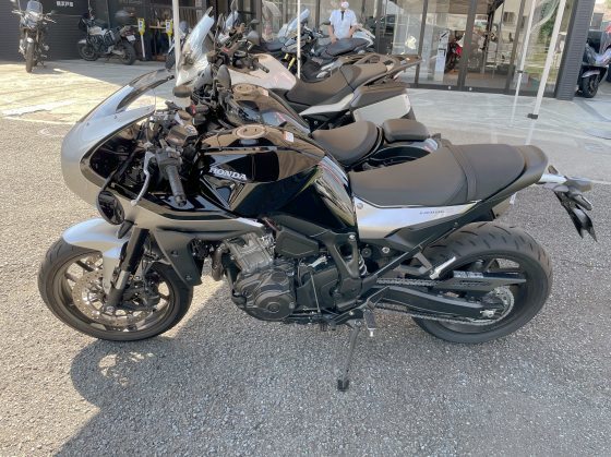 ホンダ「HAWK11」の実車を見てきました_e0045768_20013417.jpg