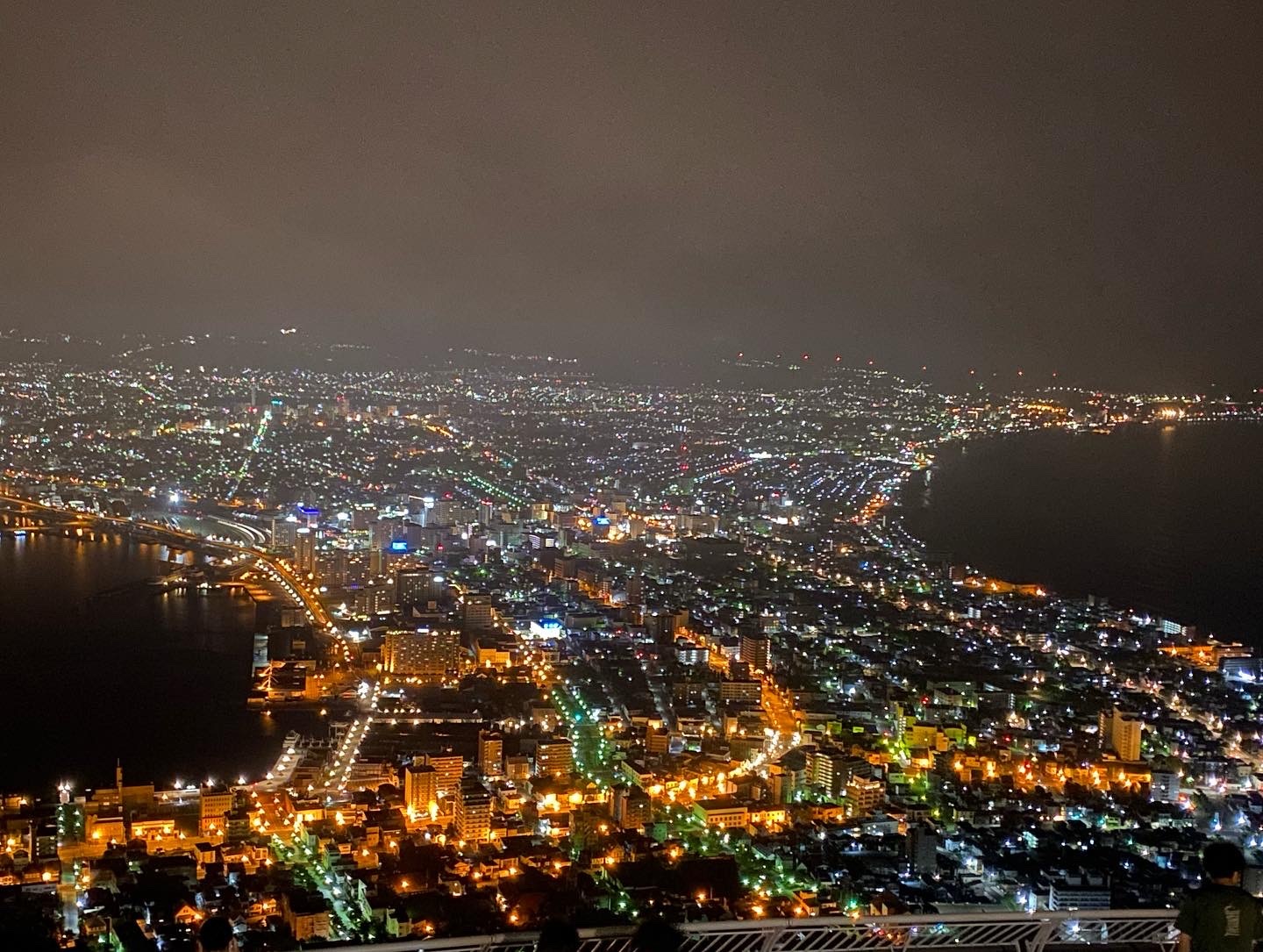 今日のベランダと函館の夜景*_f0348775_12034058.jpeg