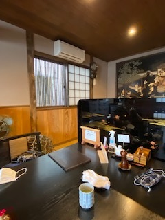 実家へ、弟とうなぎを食べに_e0233190_18105946.jpeg