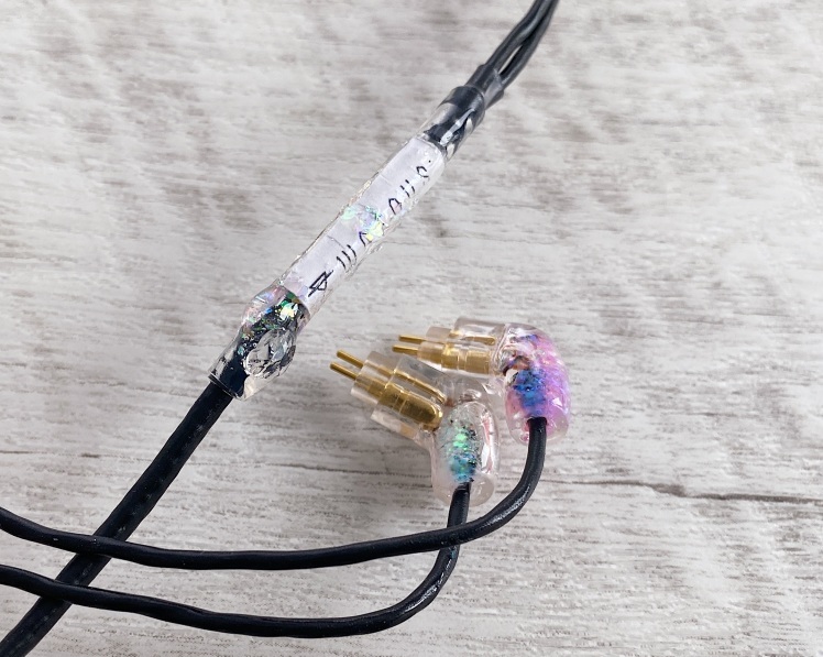 紺×赤 Wagnus NUETRON 2.5mm 4極バランス カスタムIEM 2pin