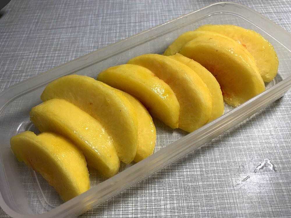 ☆桃のカットがきれいな形☆_c0092953_23142237.jpg