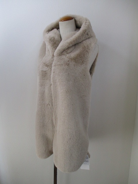 マリードール MARIE D'OR フード付きエコファーロングベスト 57057