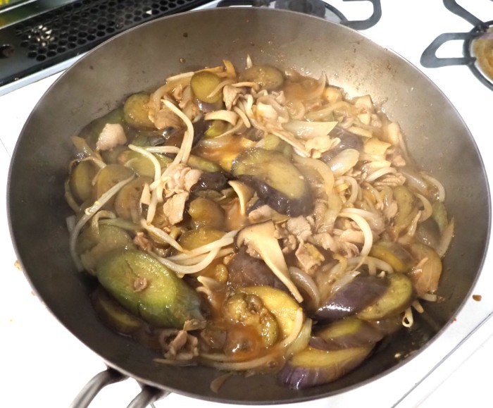 今日の収穫とその後(茄子の炒め物)_c0116915_00034877.jpg