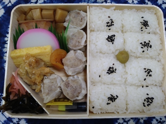 9/1 崎陽軒セレオ八王子店 シウマイ弁当￥860＠自宅_b0042308_16564855.jpg