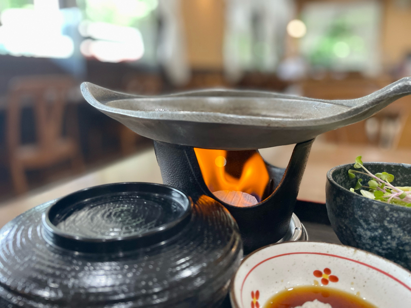 【日記】飛騨牛の焼きしゃぶランチ＆バスターミナルの足湯_b0008655_14000264.jpg