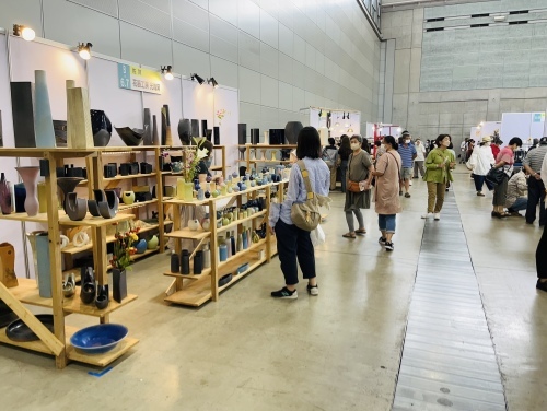 くらしの中の陶磁器フェア_d0195183_06273746.jpeg
