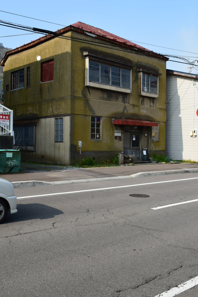 函館市元町のトランジスタカフェ(函館の建築紹介)_f0142606_03575768.jpg