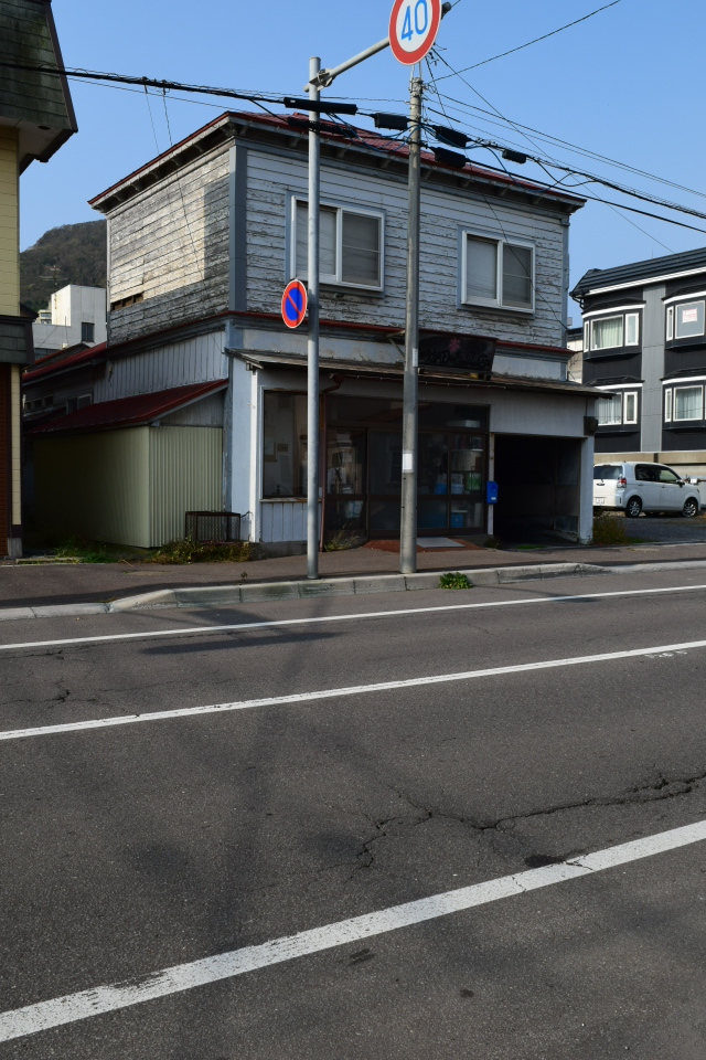 函館市元町のトランジスタカフェ(函館の建築紹介)_f0142606_04334255.jpg