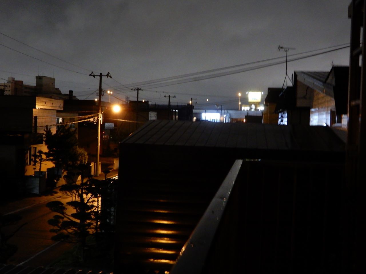 台風はまだはるか遠くにあるのに北海道の天候も影響を受けたか_c0025115_21282840.jpg