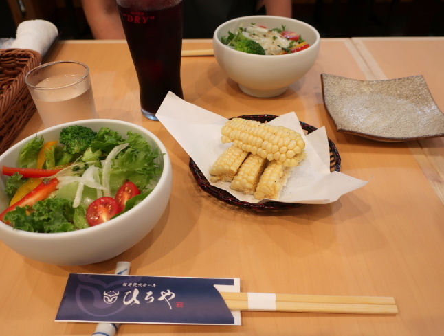 軽井沢ステーキ ひろや * プリンス通りにNEW OPEN!_f0236260_00550531.jpg