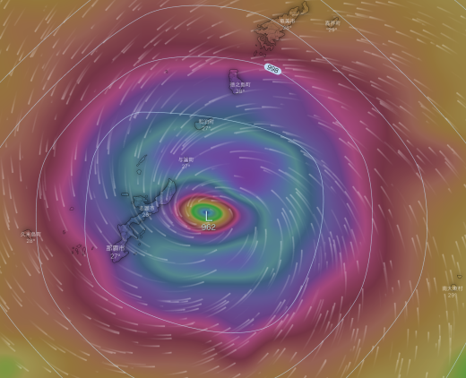 台風12号 13日 火 に沖縄本島直撃 沖縄の風
