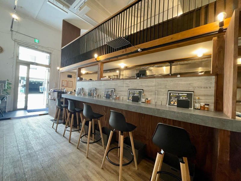 【やっぱり、かすうどん】奈良の新店「加寿屋 三条通り店」~たまごかけランチ_b0008655_19062538.jpg