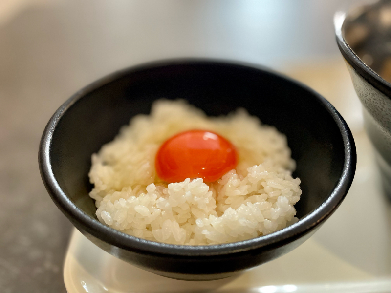 【やっぱり、かすうどん】奈良の新店「加寿屋 三条通り店」~たまごかけランチ_b0008655_19091927.jpg