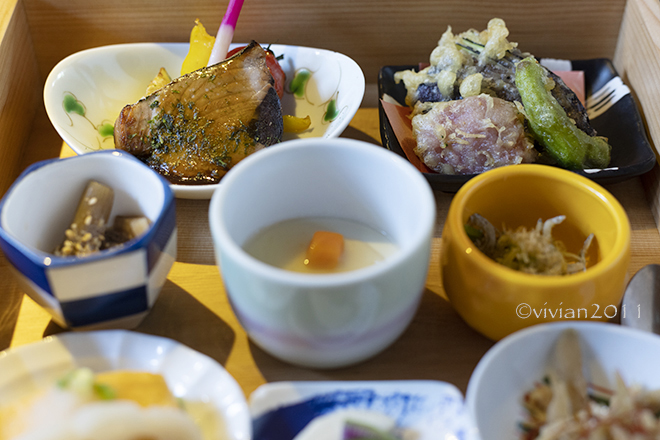 Dining蔵 おしゃらく　～おしゃらくランチ『美養箱膳』～_e0227942_22135667.jpg