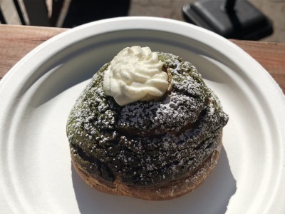 抹茶のシュークリーム_c0353373_23110204.jpg