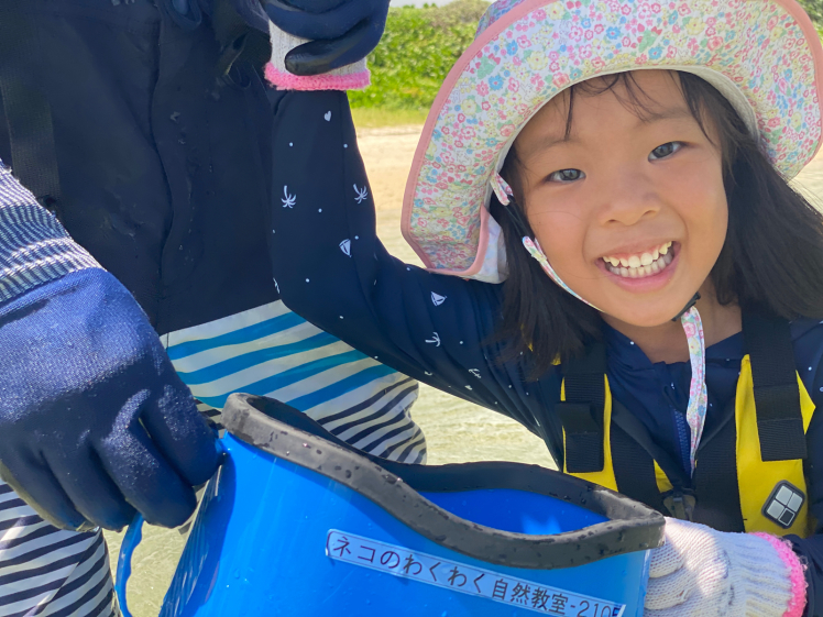青空ようちえん〔平日〕SUPをもって家族で海へ繰り出そう!暑い日に海は気持ちがいい!_d0363878_15322166.jpg