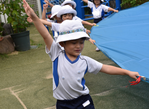 パラバルーン 年中組便り 22 9 8 木 大手幼稚園ブログ