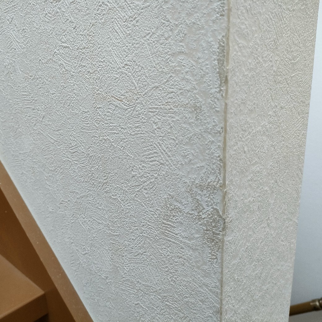 閲覧注意 こんなボロボロってある サンゲツのebクロスがまさかのリコール 大規模リフォームになったお話 彩りあふれる暮らしづくり