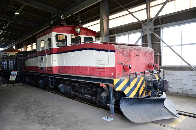 十和田観光電鉄の保存車たち : 饂飩と蕎麦