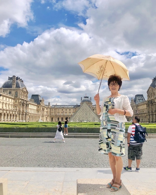 オペラ座、ルーヴル美術館、パリのインスタ映えスポットをご紹介_a0231632_15190575.jpeg